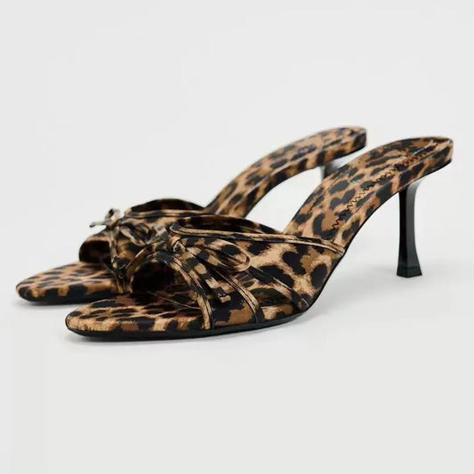 The Noa Leopard Mule